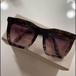 DEZI Fallback sunglasses